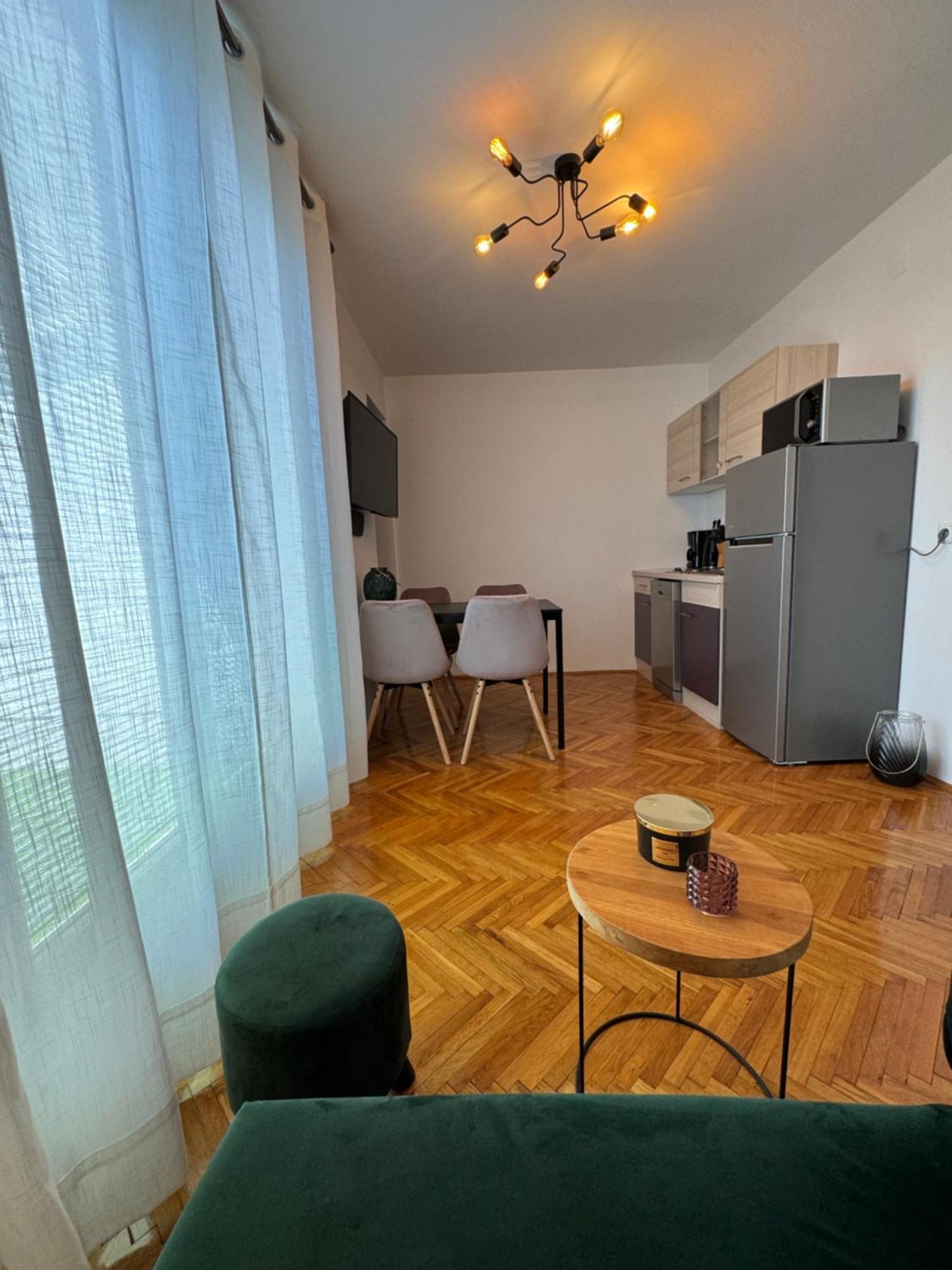 Penthouse Apartment Криквеница Екстериор снимка