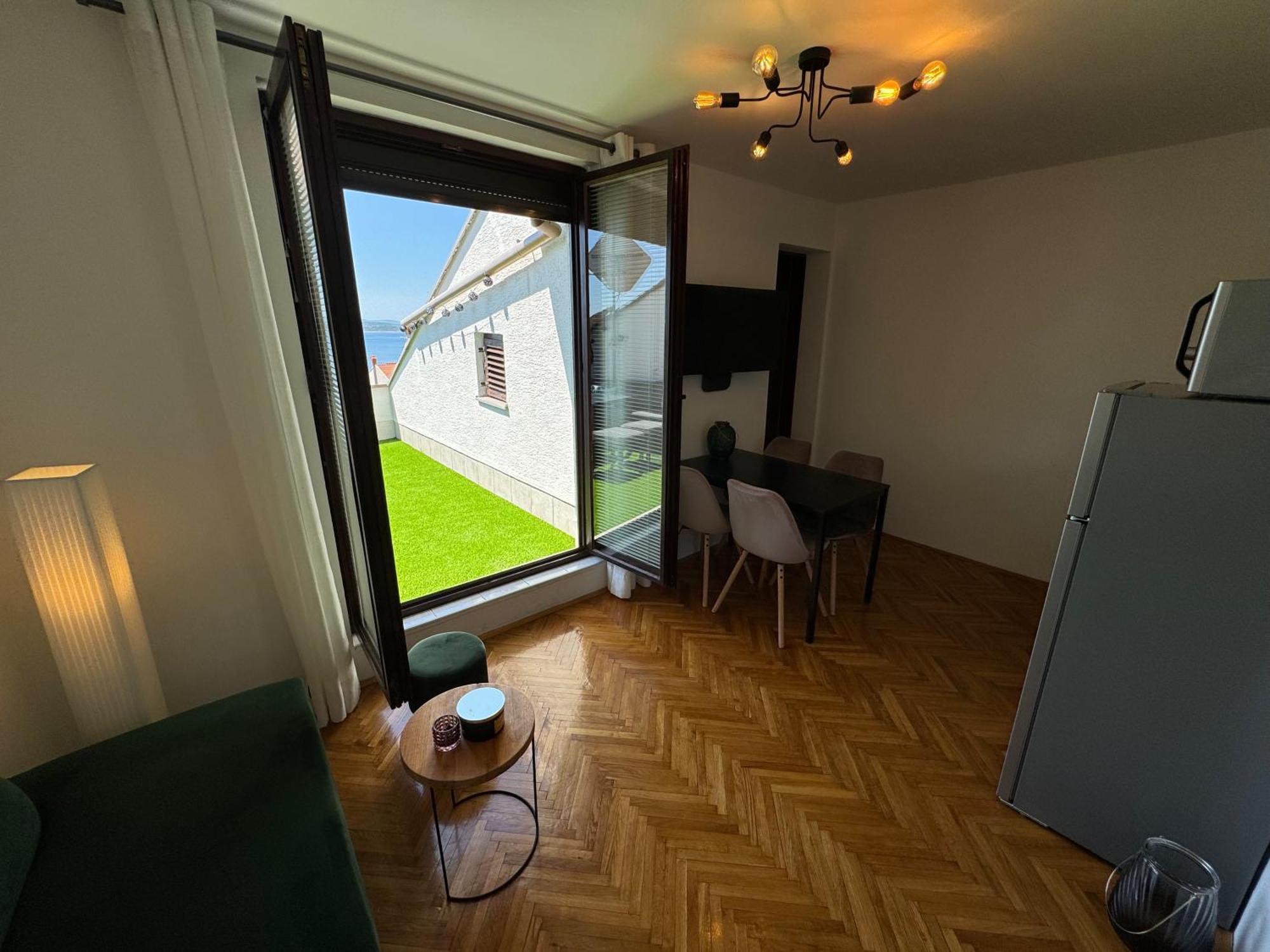 Penthouse Apartment Криквеница Екстериор снимка