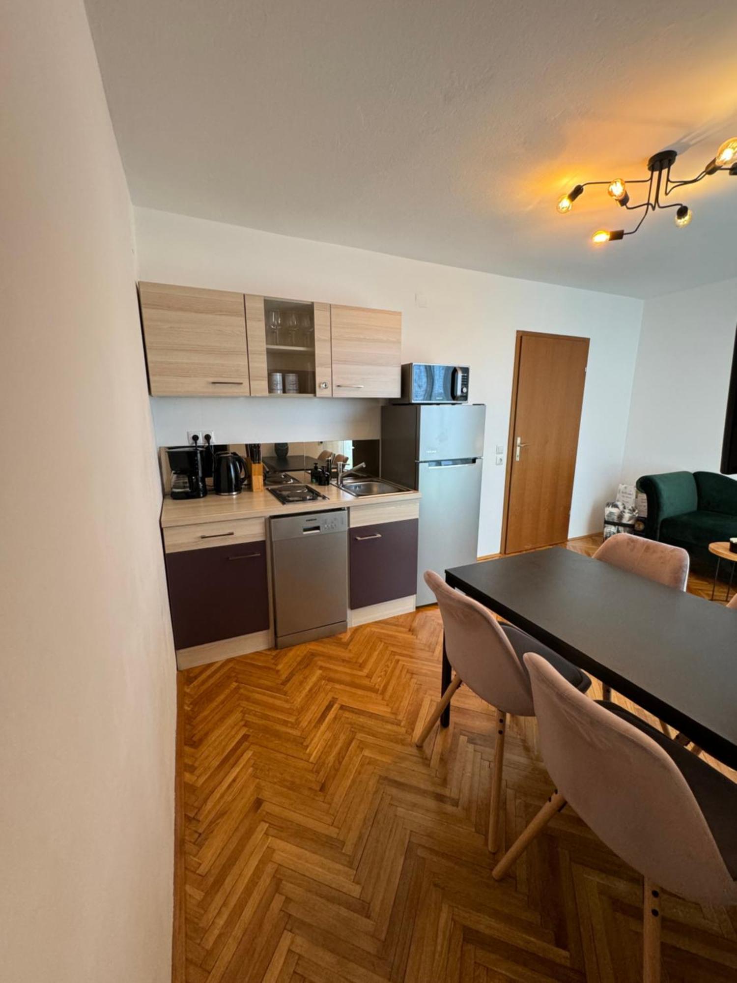 Penthouse Apartment Криквеница Екстериор снимка