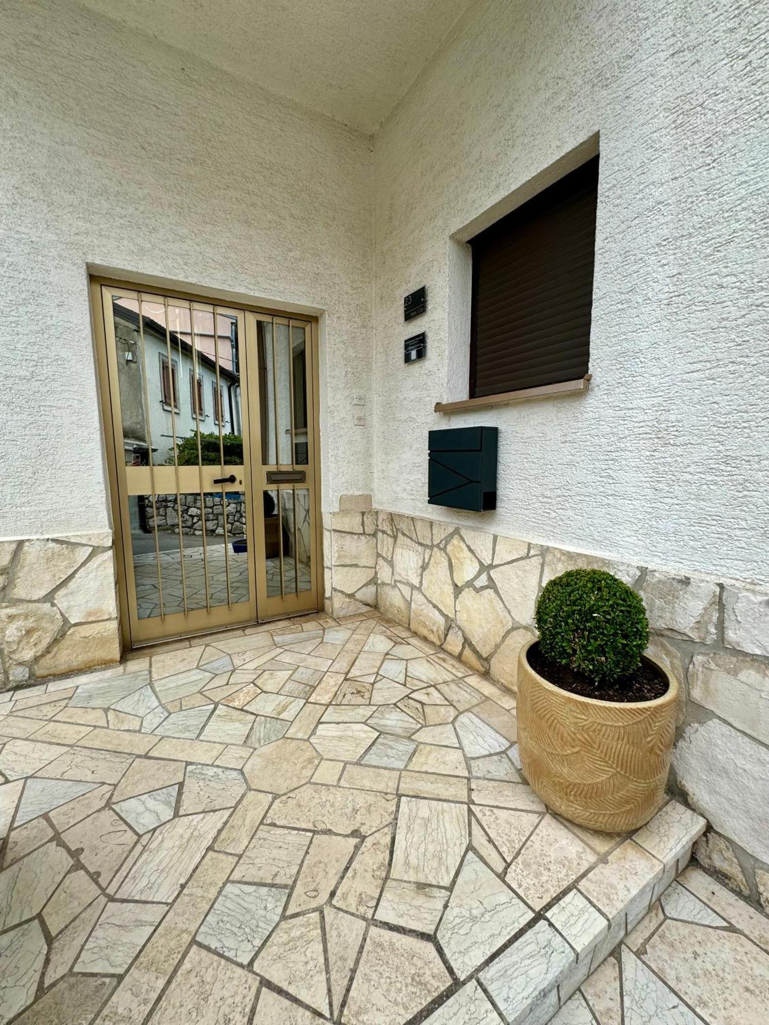 Penthouse Apartment Криквеница Екстериор снимка